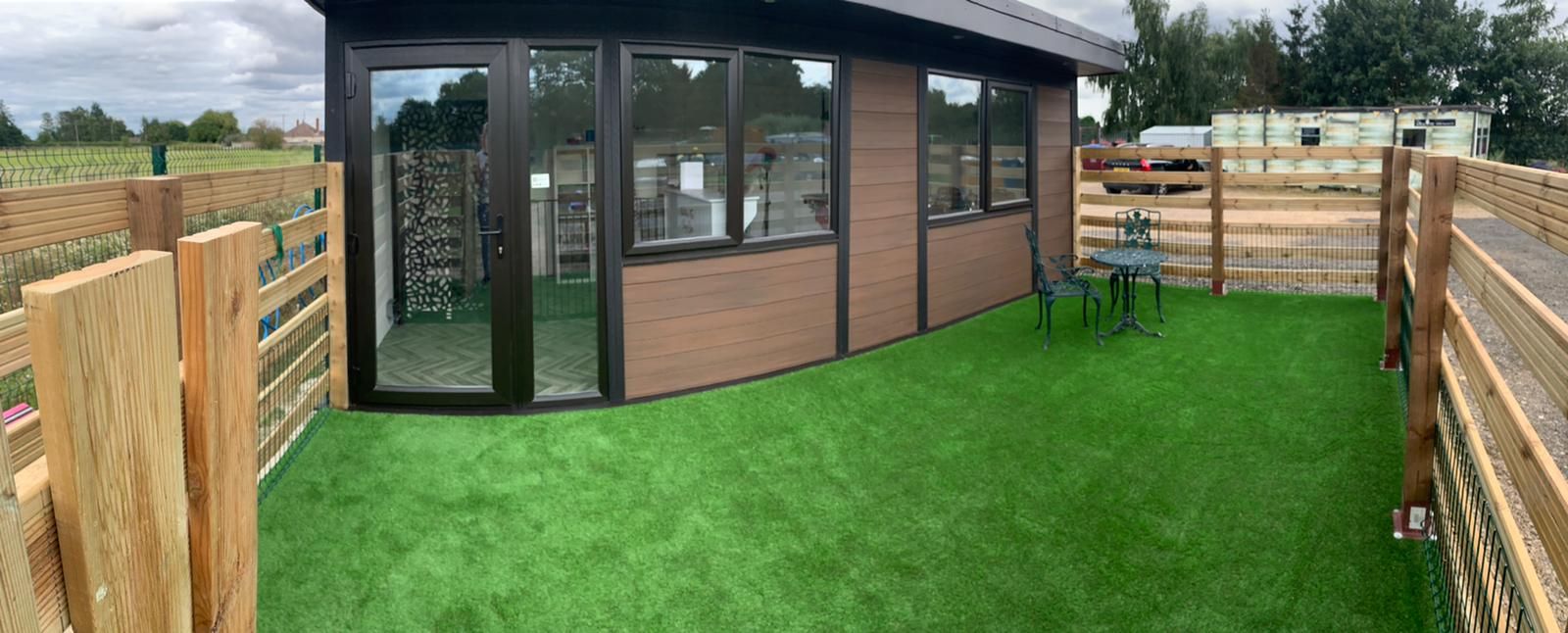 Birmingham Garden Room Dog Groomer Finishing Outside Piece Birmingham Garden Room Dog Groomer Finishing Outside Piece
